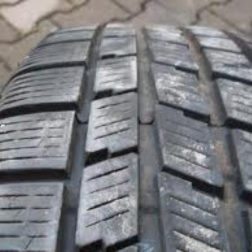 Renunţăm la anvelopele de iarnă? Renunţăm la anvelopele de iarnă?