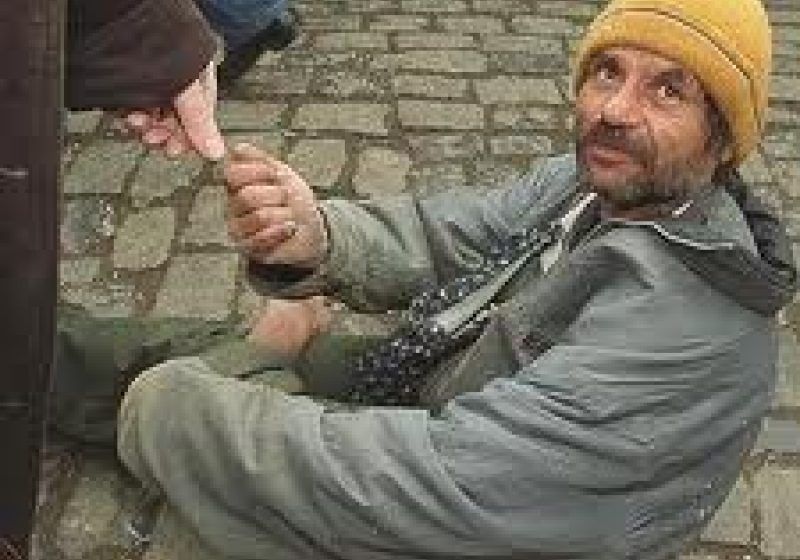 Baia Mare: Două persoane au fost sancţionate pentru cerşetorie Baia Mare: Două persoane au fost sancţionate pentru cerşetorie