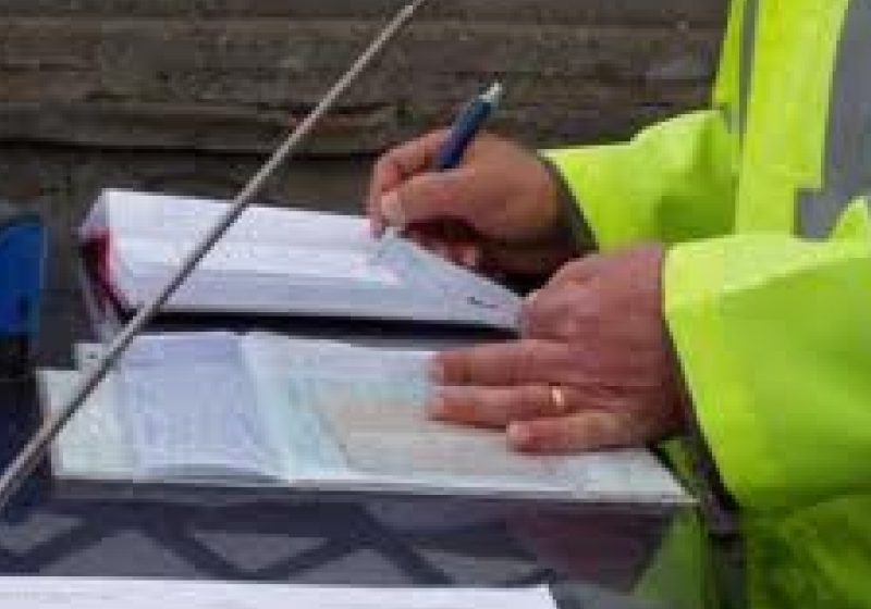 Şoferii vor putea contesta amenzile de circulaţie la judecătoria de pe raza localităţii unde domiciliază
