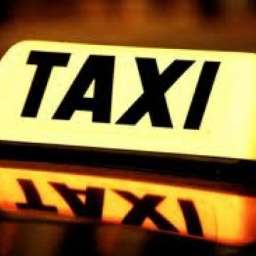 Noi reguli de tarifare a taximetriştilor discutate în Camera Deputaţilor