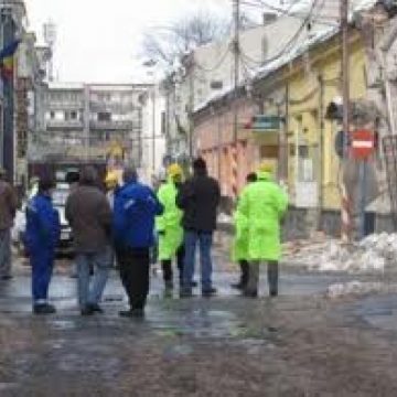 SIGHET: Unul dintre cei doi pompieri răniţi în explozia produsă în 19 februarie se întoarce mâine acasă SIGHET: Unul dintre cei doi pompieri răniţi în explozia produsă în 19 februarie se întoarce mâine acasă