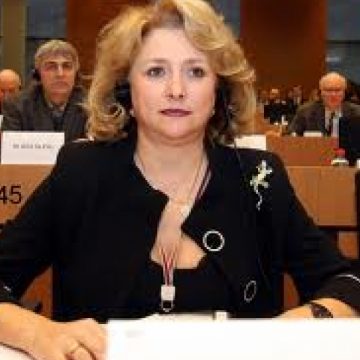 Comisia Europeană trebuie să sprijine producătorii de legume afectaţi de iarna grea este de parere europarlamentarul PSD, Viorica Dăncilă