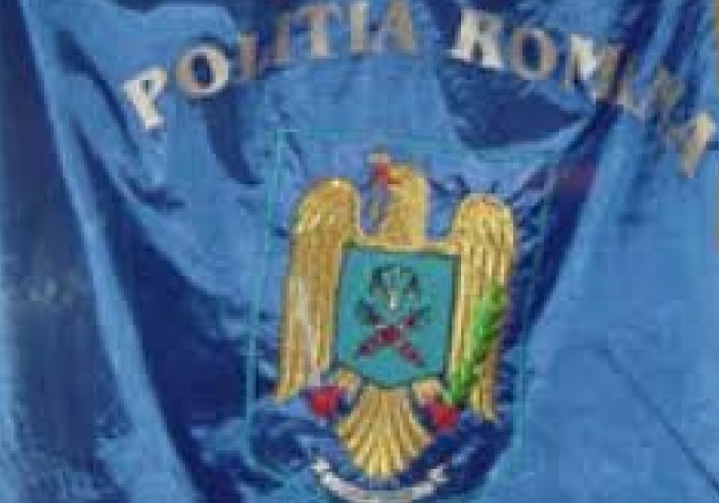 Ziua Porţilor Deschise, una dintre activităţile organizate de  Ziua Poliţiei Române