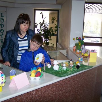 Baia Mare: Expozitii de arta plastica dedicate sarbatorilor pascale, la Biblioteca Judeţeană Baia Mare: Expozitii de arta plastica dedicate sarbatorilor pascale, la Biblioteca Judeţeană