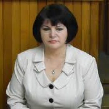 Baia Mare: ÎNVESTIRE SUBPREFECT – Ana-Maria Pataki a fost învestită oficial în funcţia de subprefect al judeţului Maramureş