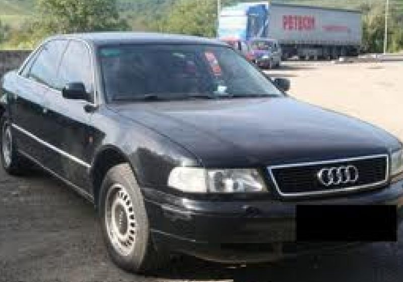 Maramureş: Autoturism de lux furat descoperit de polițiștii de frontieră