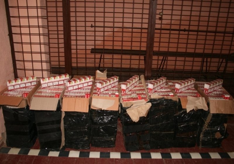 Contrabandişti reţinuţi la frontiera româno-ucraineană