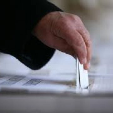 Depunerea candidaturilor pentru alegerile locale începe vineri Depunerea candidaturilor pentru alegerile locale începe vineri