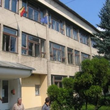 SIGHET: Grupul Şcolar Forestier implementează în perioada martie octombrie proiectul educaţional „Tineri şi identitatea de sine"