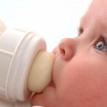 Indemnizaţia pentru creşterea copilului ar putea creşte Indemnizaţia pentru creşterea copilului ar putea creşte