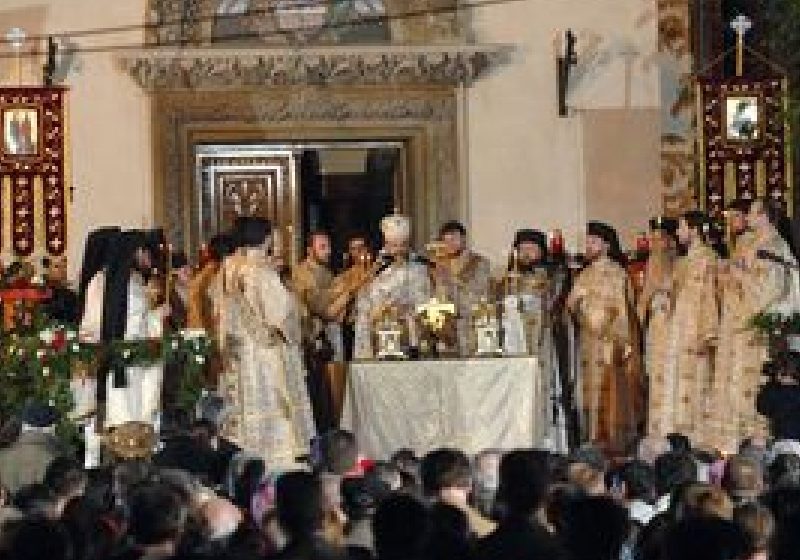 Patriarhul Daniel: Inima cultului ortodox este sărbătoarea Sfintelor Paşti