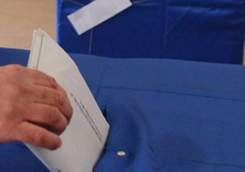 Baia Mare: Preşedinţii birourilor electorale, pentru alegerile din iunie, se aleg miercuri
