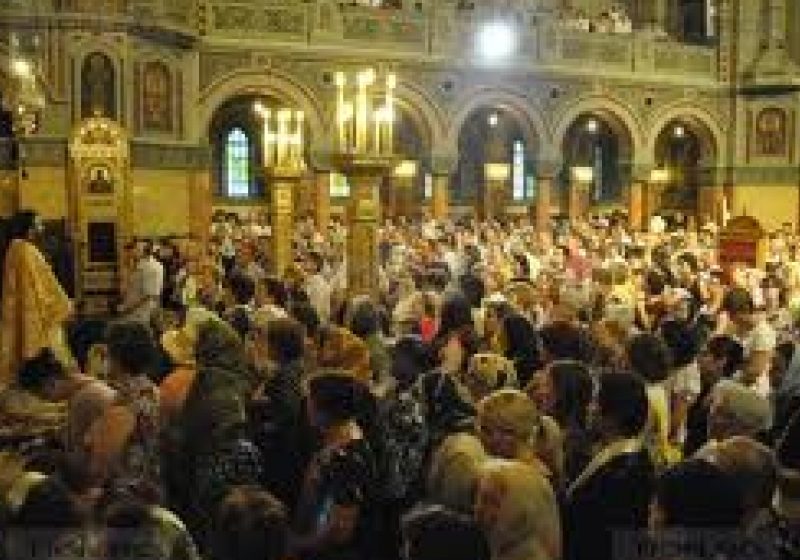 SIGHET: Programul slujbelor de Paşte