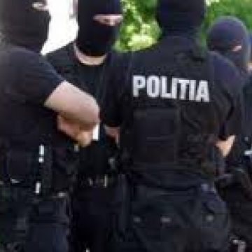 Baia Mare: Mai mulţi maramureşeni au fost puşi pe scandal, în ziua de Paşti Baia Mare: Mai mulţi maramureşeni au fost puşi pe scandal, în ziua de Paşti
