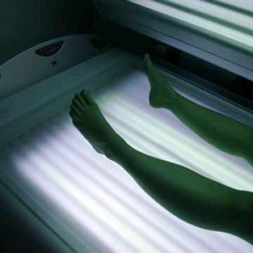 Creştere ALARMANTĂ a numărului de cazuri de CANCER DE PIELE la persoane sub 40 de ani