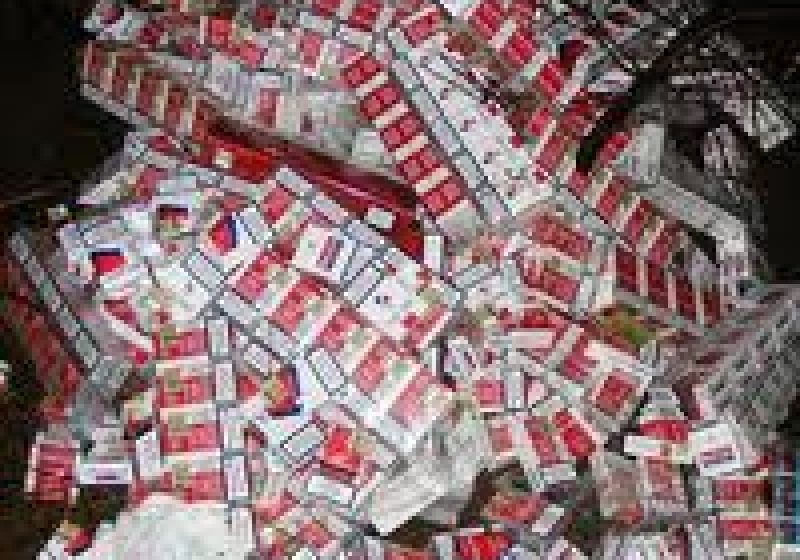 Peste 28.534 pachete cu ţigări confiscate de poliţiştii de frontieră Peste 28.534 pachete cu ţigări confiscate de poliţiştii de frontieră