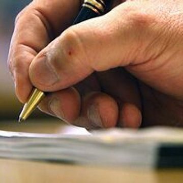 Ţinta de deficit bugetar de 3% din PIB va fi greu de atins din acest an