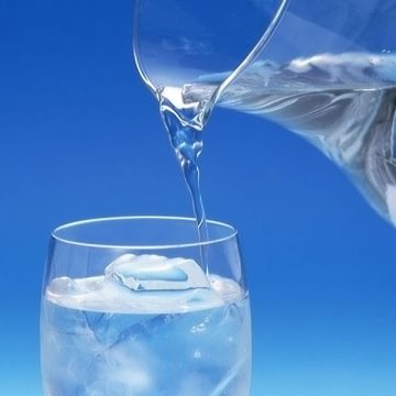Vrem să bem apă potabilă, nu apă menajeră! Asta cer locuitorii comunei Săpânţa conducerii primăriei care recunoaşte că există probleme la reţeaua de alimentare cu apă potabilă Vrem să bem apă potabilă, nu apă menajeră! Asta cer locuitorii comunei Săpânţa conducerii primăriei care recunoaşte că există probleme la reţeaua de alimentare cu apă potabilă