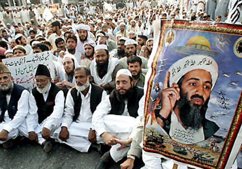 Al-Qaida a revendicat un atentat din Yemen care s-a soldat cu 96 de morţi Al-Qaida a revendicat un atentat din Yemen care s-a soldat cu 96 de morţi
