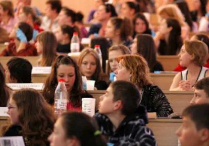 Clasele vor putea avea peste 25 de elevi doar în situaţii excepţionale