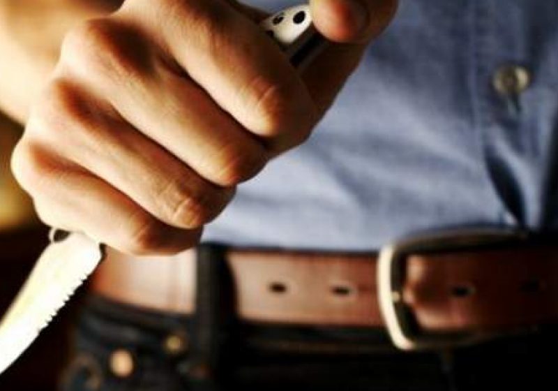 Slătioara: PREMIERĂ – Un copil în vârstă de 11 ani a fost înjunghiat azi-noapte de patru ori, de propriul tată Slătioara: PREMIERĂ – Un copil în vârstă de 11 ani a fost înjunghiat azi-noapte de patru ori, de propriul tată