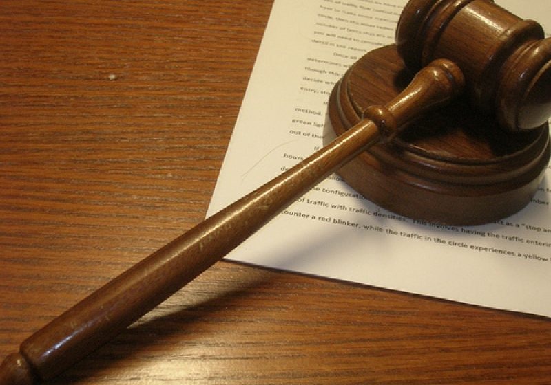Şase tineri din Maramureş au ajuns după gratii în urma unui scandal care a avut loc în incinta unui mall din Baia Mare Şase tineri din Maramureş au ajuns după gratii în urma unui scandal care a avut loc în incinta unui mall din Baia Mare