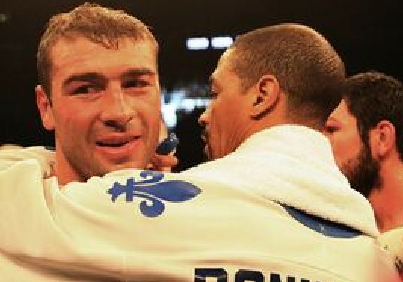 Box: Lucian Bute, învins de Carl Froch prin KO tehnic în repriza a cincea Box: Lucian Bute, învins de Carl Froch prin KO tehnic în repriza a cincea