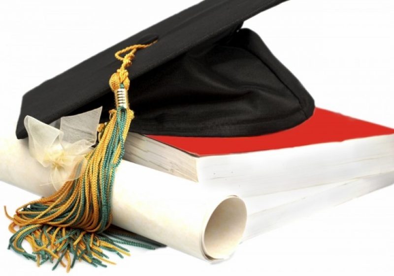Numărul de granturi universitare pentru 2012-2013, cu peste 28.000 mai mare decât propunea Baba