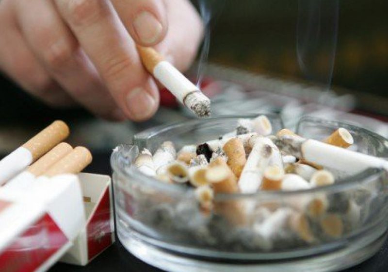 Numărul românilor interesaţi să renunţe la fumat a crescut de cinci ori în luna mai Numărul românilor interesaţi să renunţe la fumat a crescut de cinci ori în luna mai