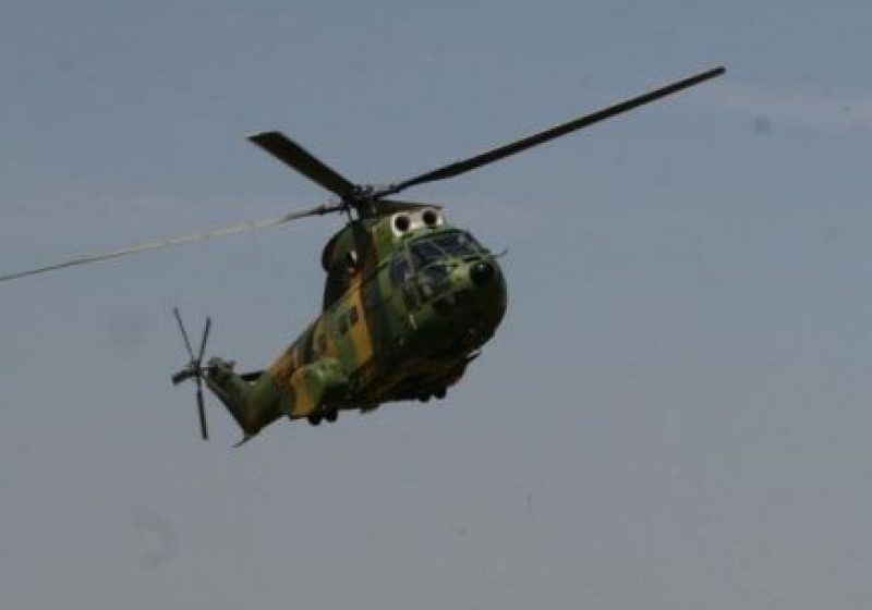 O rachetă de antrenament a căzut dintr-un elicopter Apache, în apropierea unui oraş din Texas