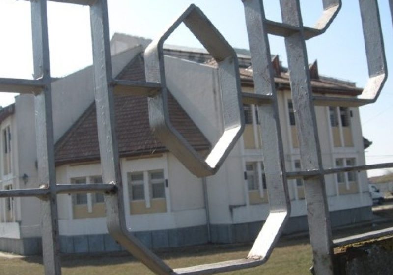 Patru cetăţeni străini au evadat din Centrul pentru refugiaţi din localitatea Horia
