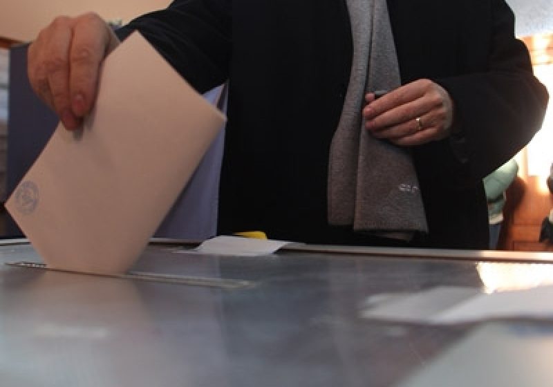 BEC: Preşedinţii şi locţiitorii preşedinţilor secţiilor de votare, desemnaţi până pe 31 mai BEC: Preşedinţii şi locţiitorii preşedinţilor secţiilor de votare, desemnaţi până pe 31 mai