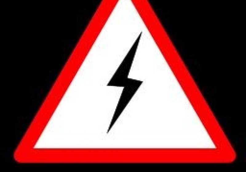 Un bărbat de 59 de ani s-a electrocutat la locul de muncă Un bărbat de 59 de ani s-a electrocutat la locul de muncă