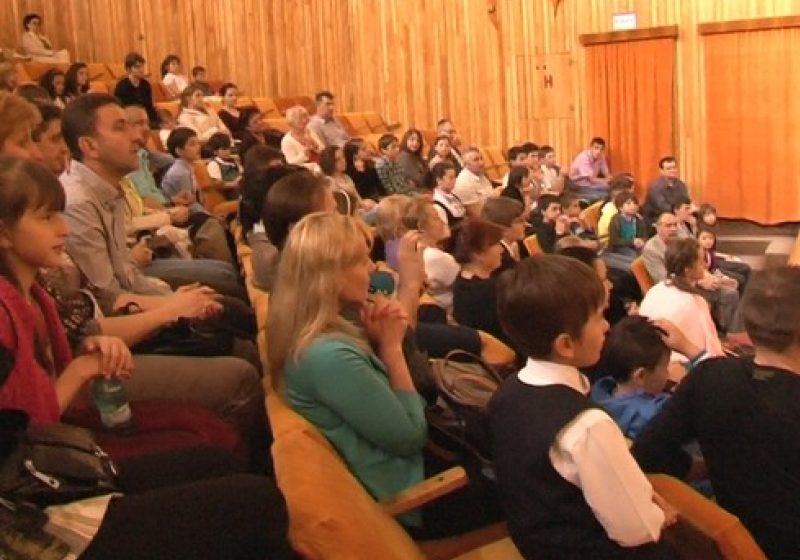 S-a încheiat a XX-a ediție a "Concursului de interpretare instrumentală și arte vizuale"