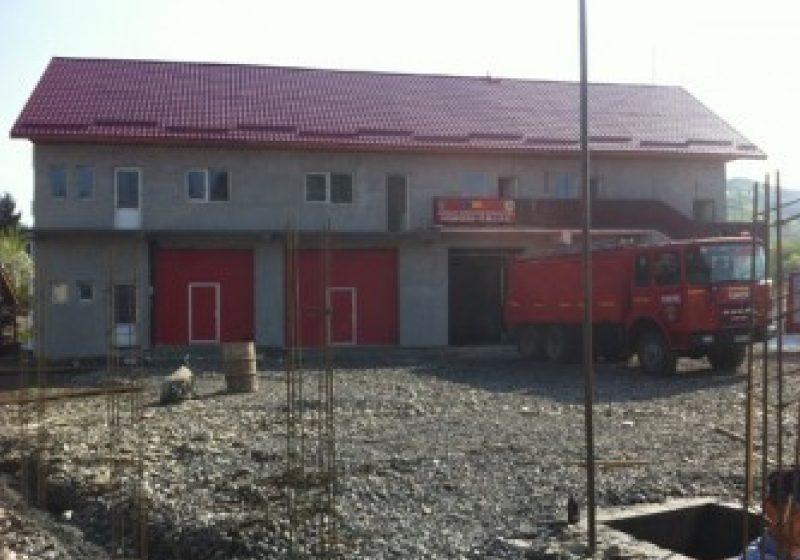 Duminică va avea loc sfinţirea sediului Gărzii de Intervenţie nr.2 Bogdan Vodă şi a unei troiţe ridicate în curtea subunităţii