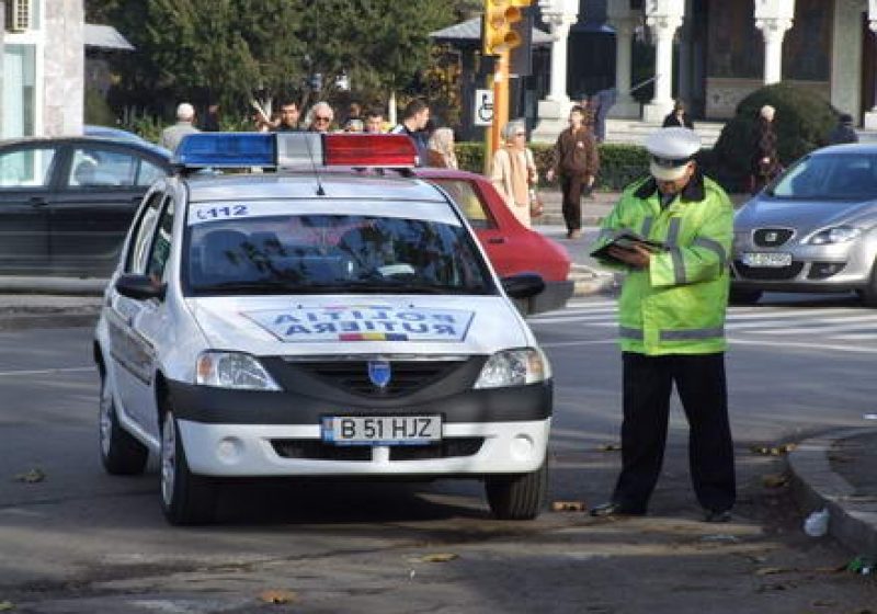 Baia Mare: Semafoare pietonale la trecerile pentru pietoni, între strada Culturii şi B-dul Bucureşti Baia Mare: Semafoare pietonale la trecerile pentru pietoni, între strada Culturii şi B-dul Bucureşti