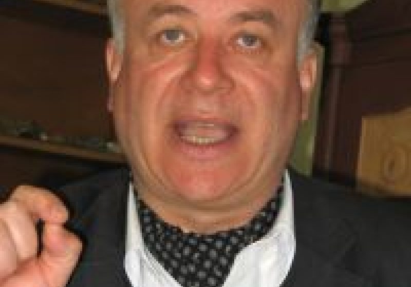 Vasile Bodnar şi echipa de consilieri PDL s-a întâlnit cu vânzătorii din piaţa agro-alimentară pentru a le vorbi despre proiectele PDL
