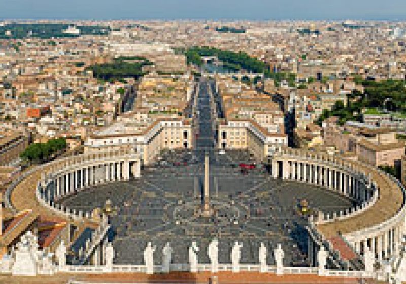 Cazul scurgerilor de informaţii de la Vatican: Căutările continuă după arestarea majordomului Papei pentru găsirea altor informatori