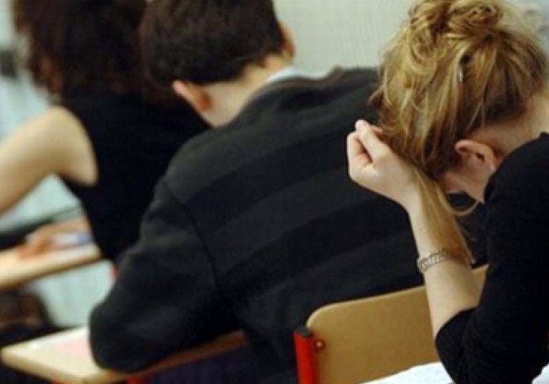 Baia Mare: I.S.J. Maramureş a împrumutat de la Instituţia Prefectului 80 de camere de supraveghere video, pentru examenul de bacalaureat