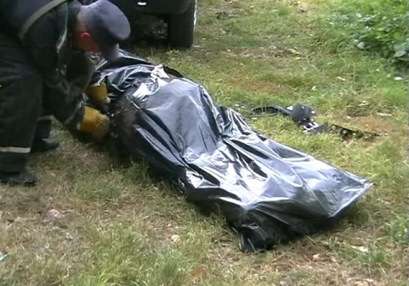 Baia Mare: Un tânăr s-a spânzurat de un copac in Parcul Municipal