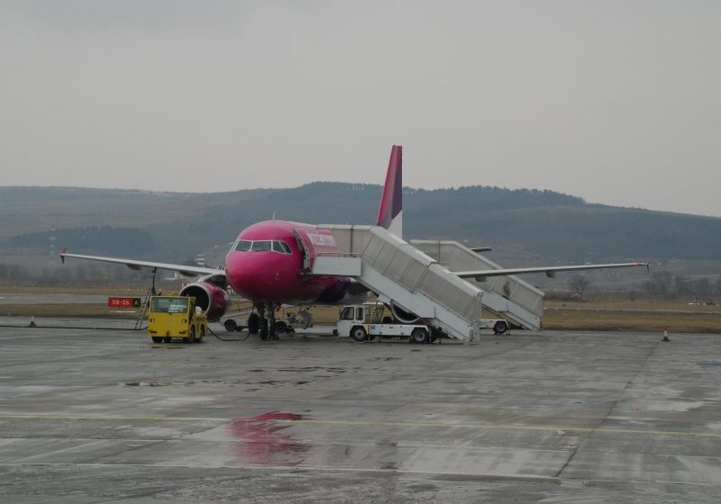 Industria aeronautică caută cu disperare ingineri