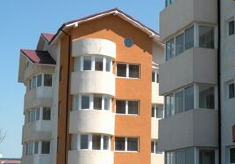 Construcţiile de locuinţe în scădere, în trimestrul I 2012 Construcţiile de locuinţe în scădere, în trimestrul I 2012