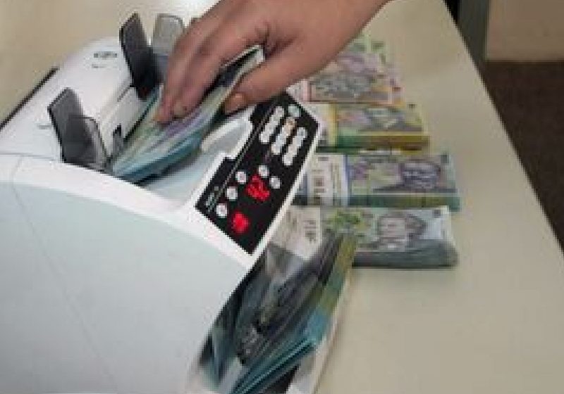 Deficitul contului curent a scăzut cu 23,7%, până la 1,23 miliarde euro, în primele patru luni