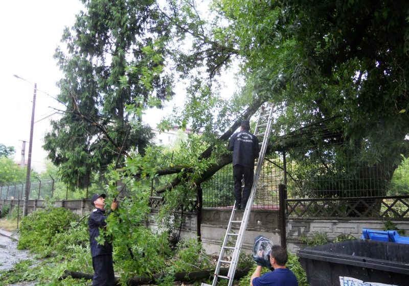 Baia Mare: Avertizare cod portocaliu fenomene meteorologice periculoase imediate zona de munte a judeţului Maramureş!