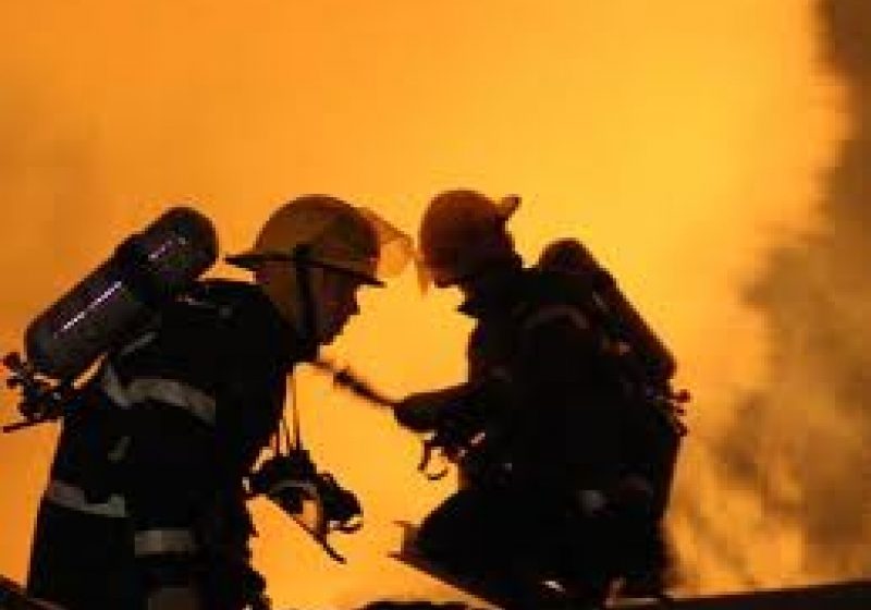 SIGHET: O bătrână din Valea Hotarului şi-a găsit sfârşitul într-un incendiu izbucnit într-o casă bătrânească de lemn
