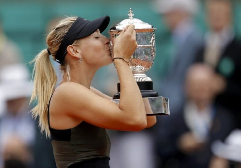 Maria Şarapova a câştigat pentru prima dată turneul de la Roland Garros Maria Şarapova a câştigat pentru prima dată turneul de la Roland Garros