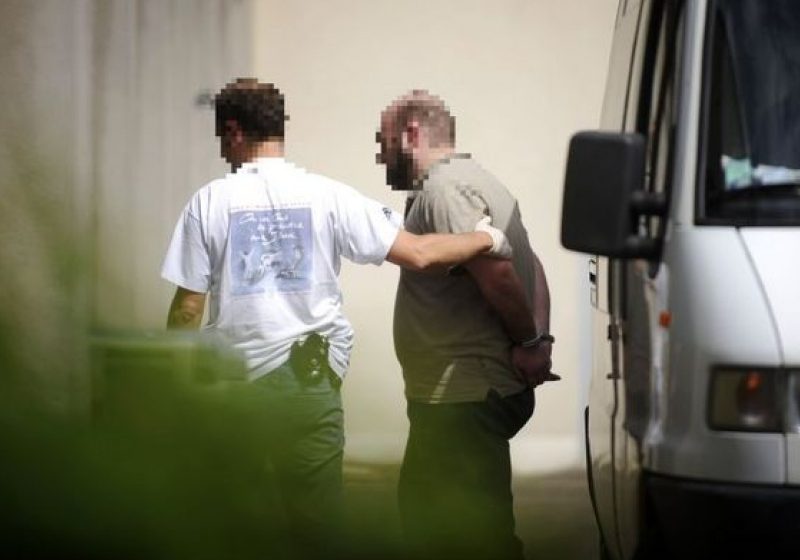 Un român s-a predat poliţiei din Alicante, afirmând că şi-a ucis soţia
