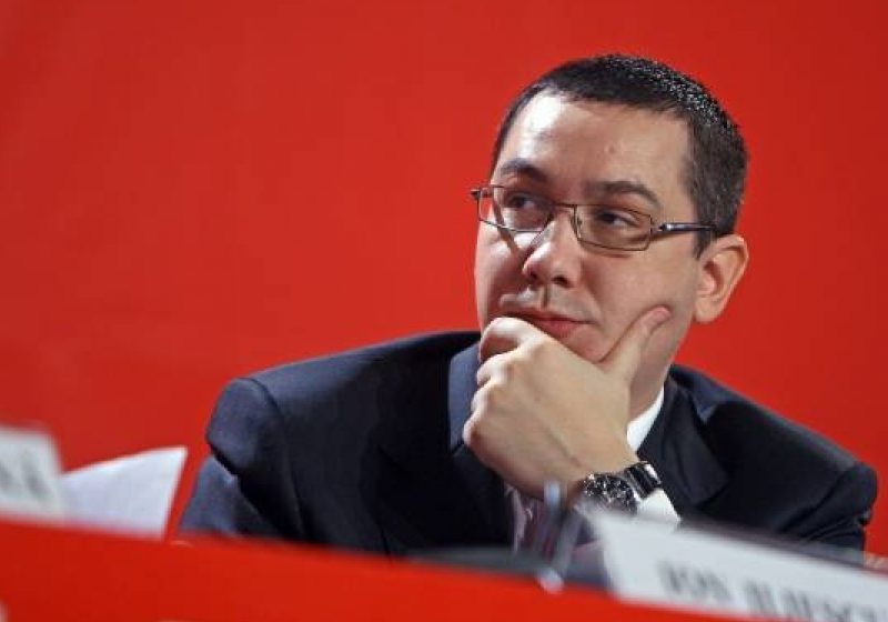 Ponta: Medicii au situaţia sub control. Mă întreb dacă preşedintele Băsescu este fericit