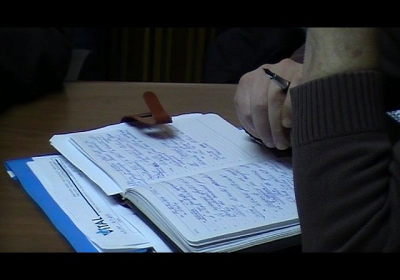 Sighet: ANGAJAŢI REVOLTAŢI – "Conducerea Societăţii Vital vrea să decapiteze conducerea Agenţiei din Sighet" Sighet: ANGAJAŢI REVOLTAŢI – "Conducerea Societăţii Vital vrea să decapiteze conducerea Agenţiei din Sighet"