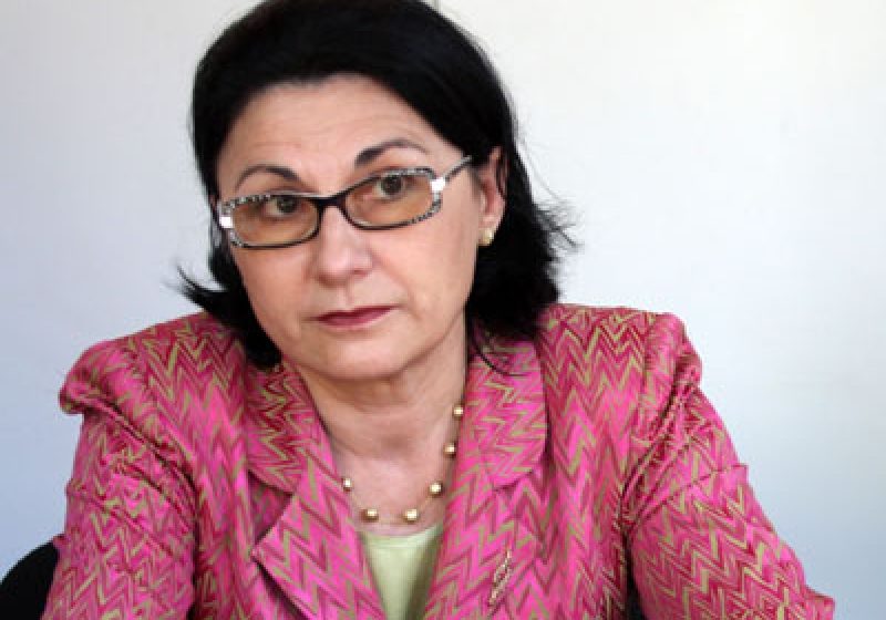 Andronescu: Din 2013, vom avea program de master pentru cei care vor lucra la cel mai mare laser Andronescu: Din 2013, vom avea program de master pentru cei care vor lucra la cel mai mare laser